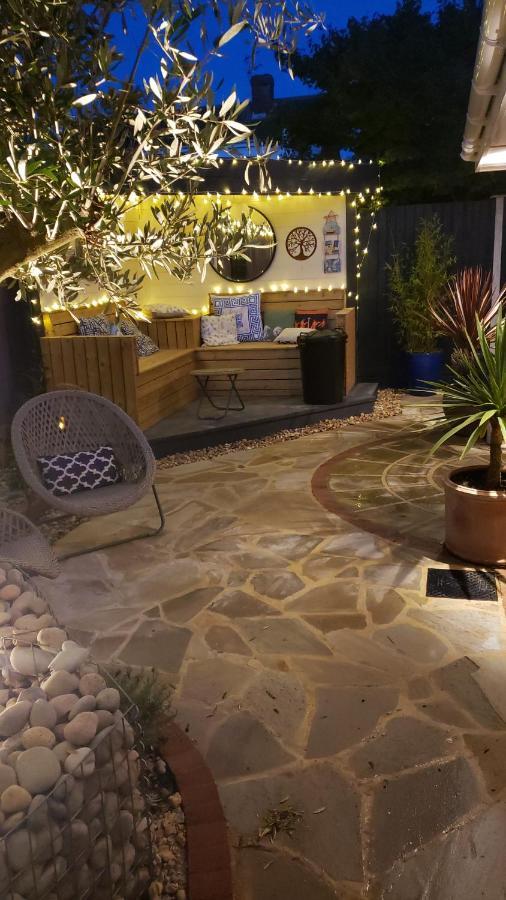 The Courtyard - Cosy, Secluded With Luxury Suite Walmer Buitenkant foto